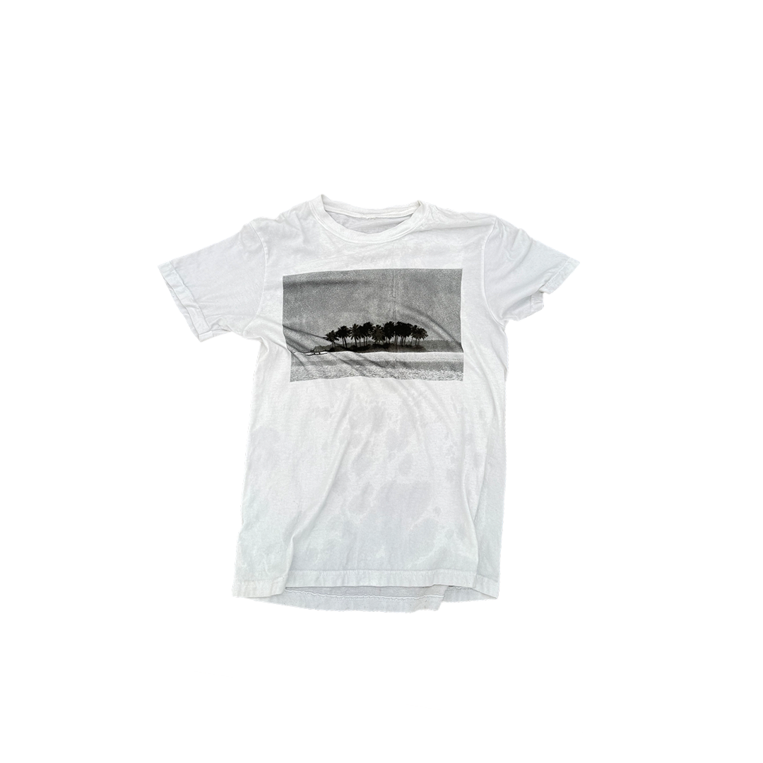 ISLAND T-SHIRT